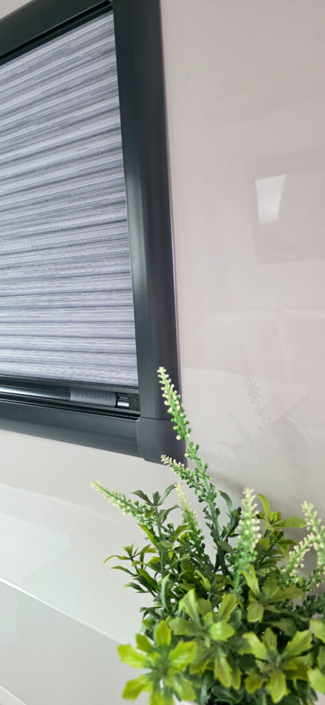 Volkswagen Crafter Mercedes Sprinter Campervan Camper Van Conversion