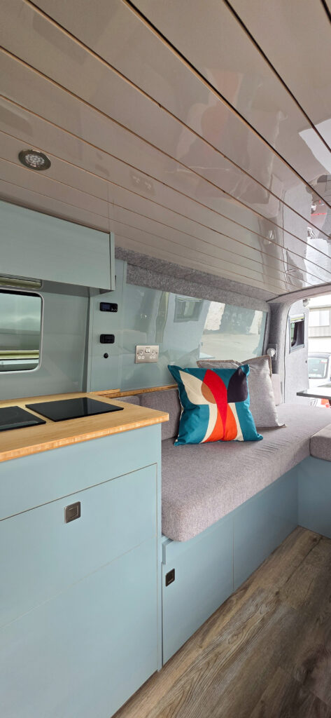 Campervan camper van conversion volkswagen T6 T7