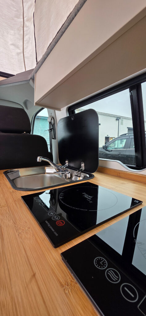 Campervan camper van conversion volkswagen T6 T7