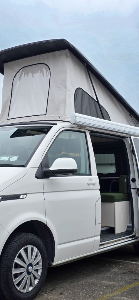 Campervan camper van conversion volkswagen T6 T7